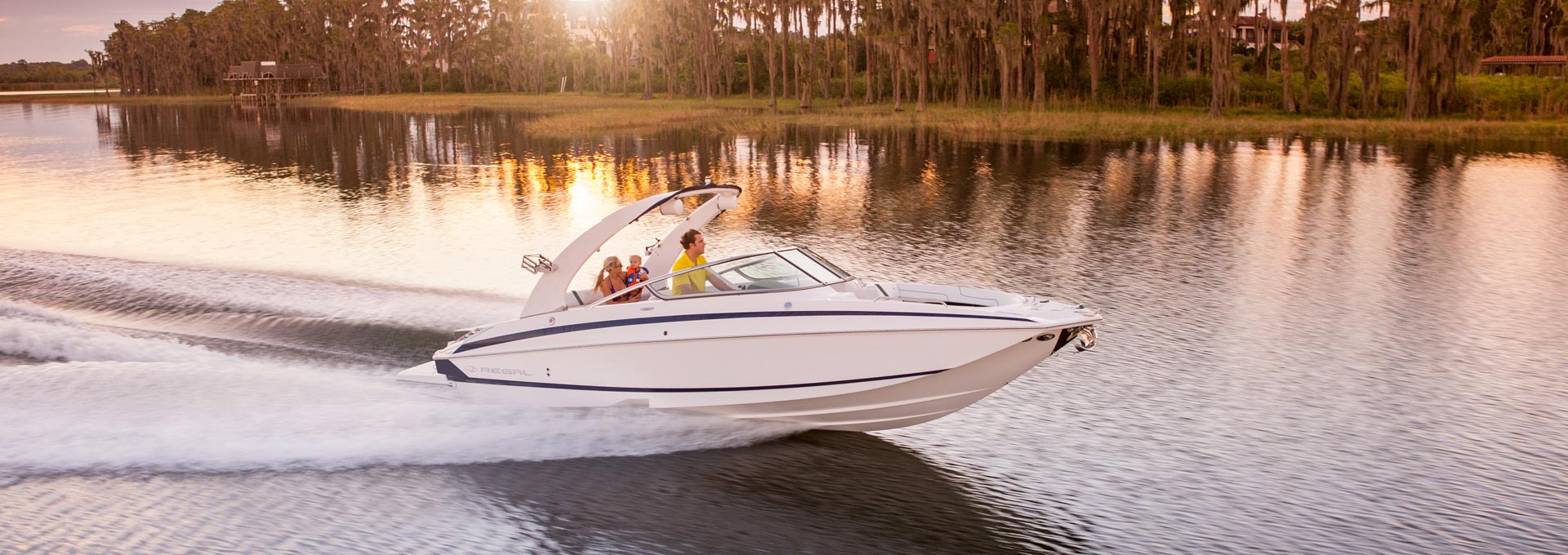 Reeds Marine Lake Chelan – Chelan Boat